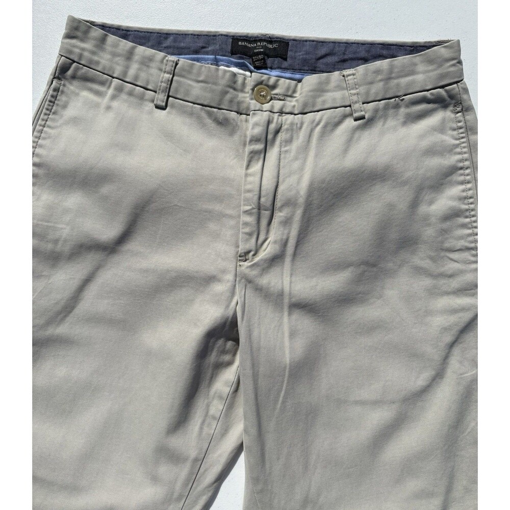 Banana Republic Gavin Chino Pants Men’s Sz 32X30 Beige Khaki Relaxed Casual
